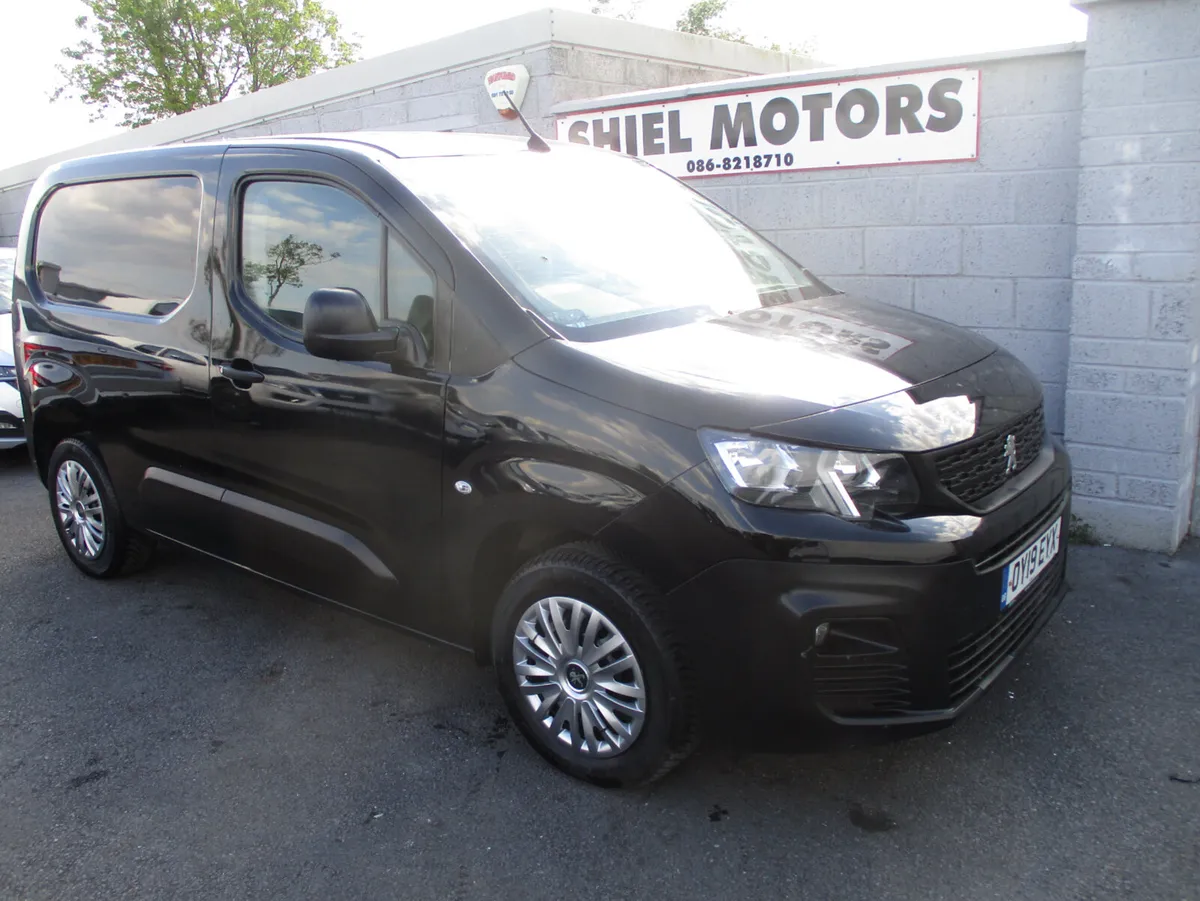 PARTNER 2019 1.6, BHP, 850 KG PROFESSIONAL L1 - Image 4