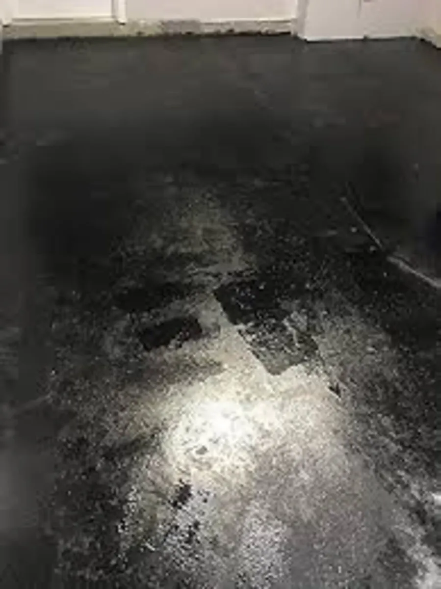 Floor paint - Image 1