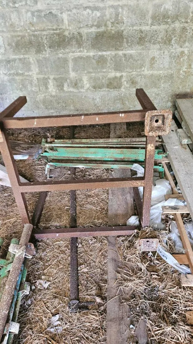 Scaffolding - Image 2