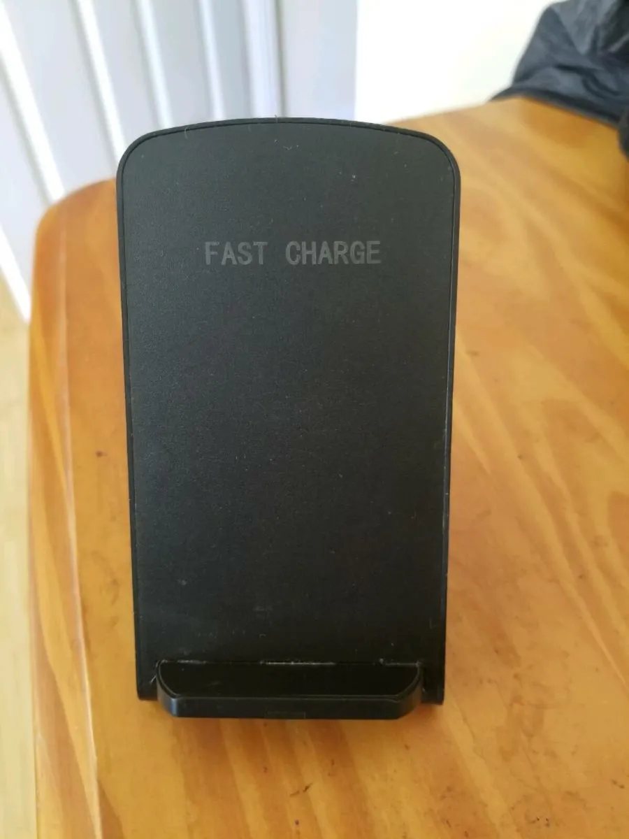 Samsung Galaxy s9 64gb unlocked - Image 2