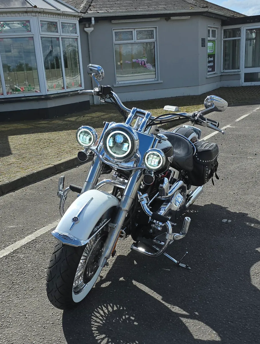 Harley Davidson Softail deluxe flstni - Image 4