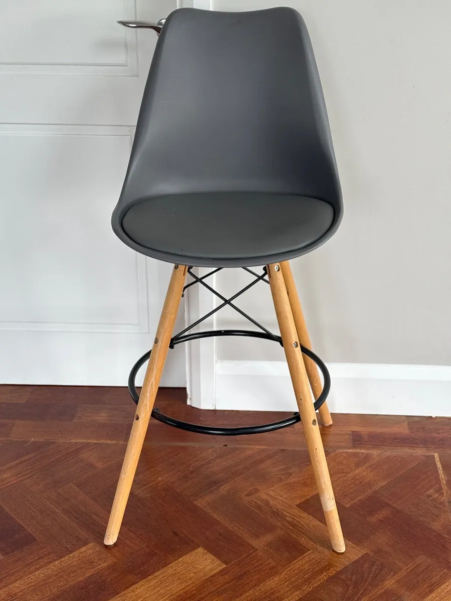 Bar stool - Image 3