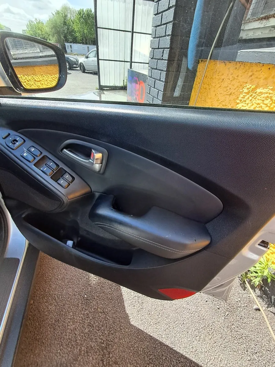 Hyundai ix35 2012 - Image 3