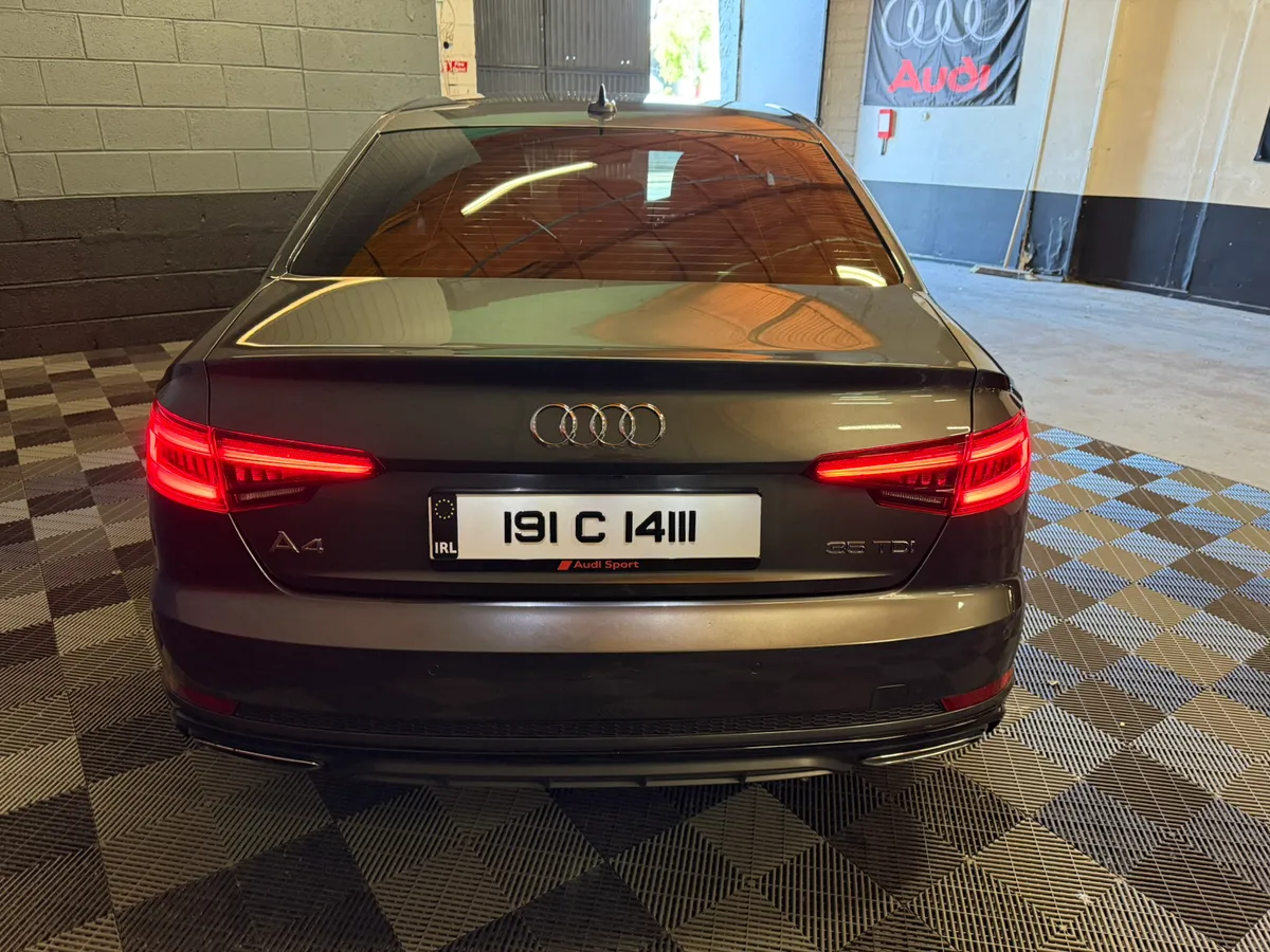 Audi A4 2Ltr TDi SLine Auto - Image 4