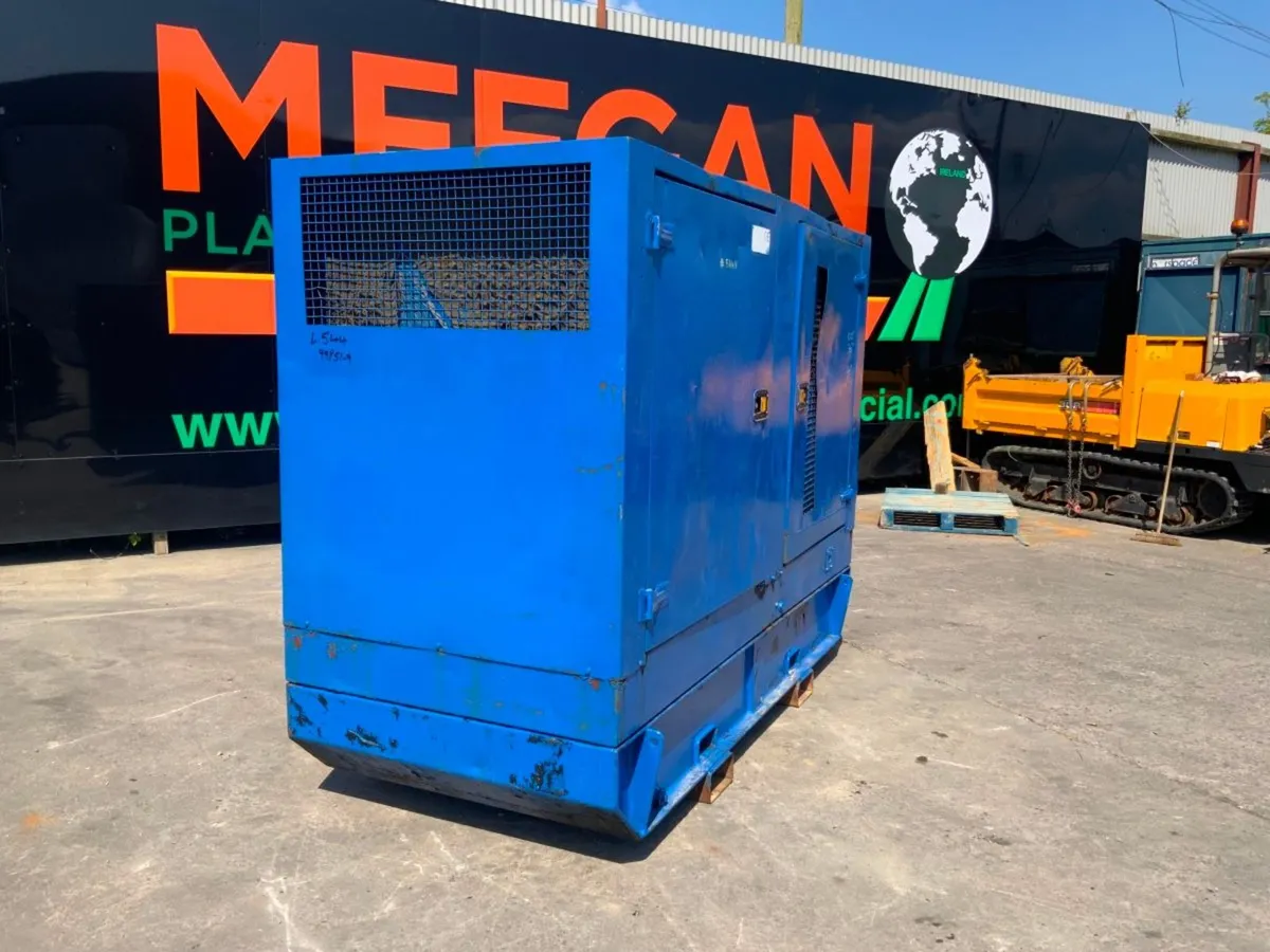 CANOPY ENCLOSED ISUZU 3cyl ENGINE & TANK....544 - Image 3