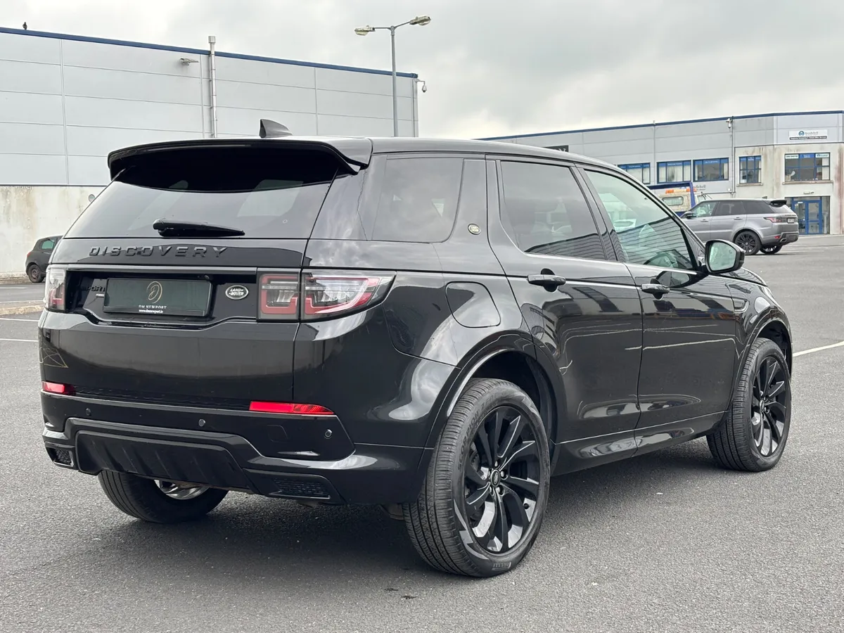2022 Land Rover Discovery Sport R-Dynamic SE P300e - Image 2