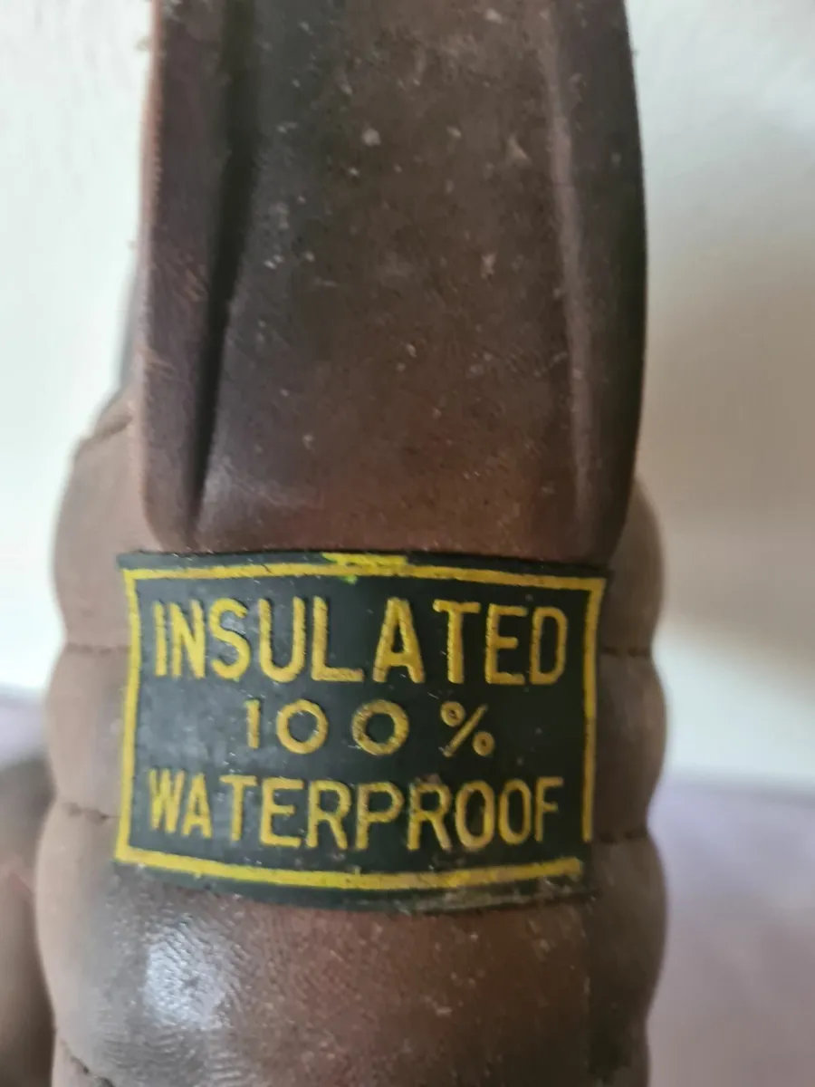 Korean mountain boots size 11 - Image 2