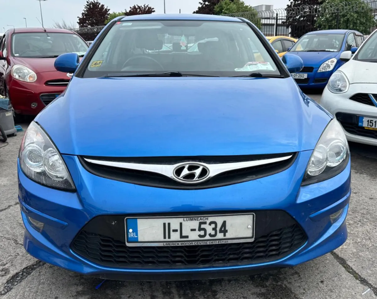 Hyundai i30 2011/ New Nct/ warranty - Image 3
