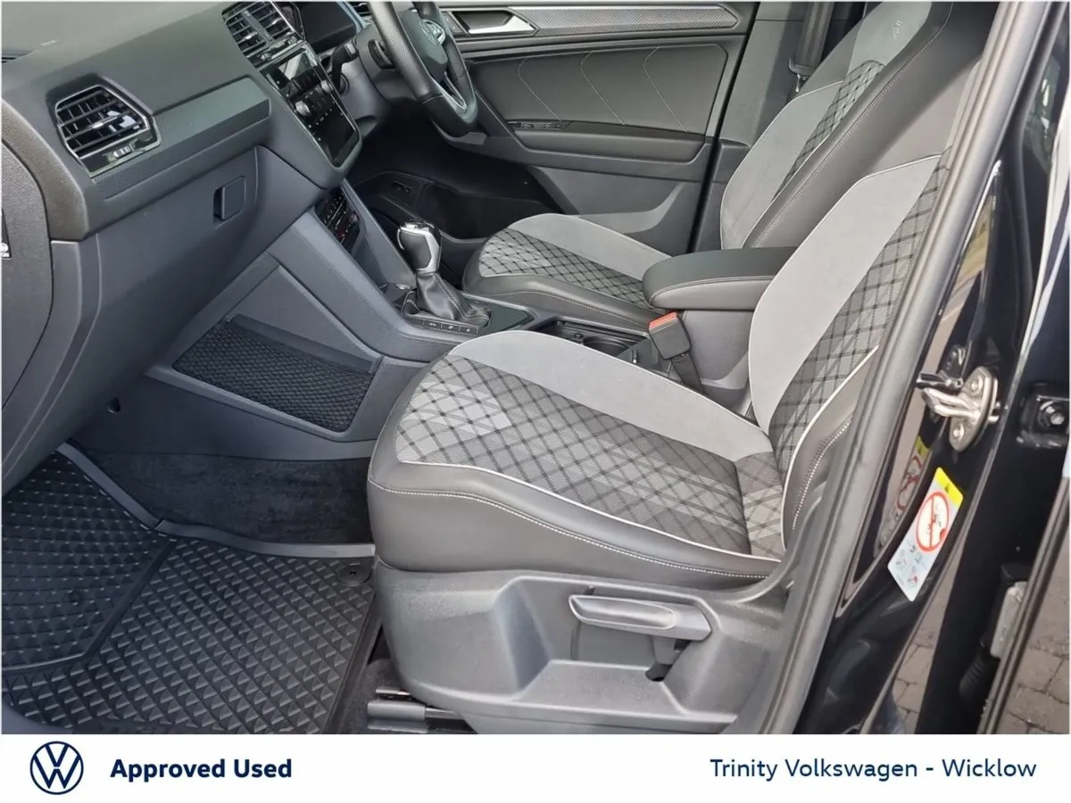 Volkswagen Tiguan Allspace R-line 7 Seater Dsg-au - Image 4