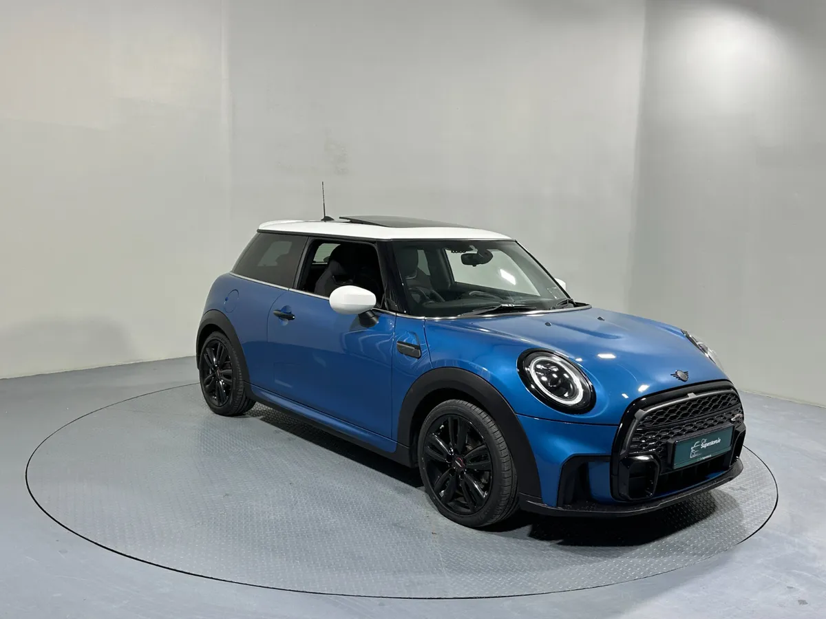 Mini Cooper John Cooper Works **Sunroof** 221 - Image 1