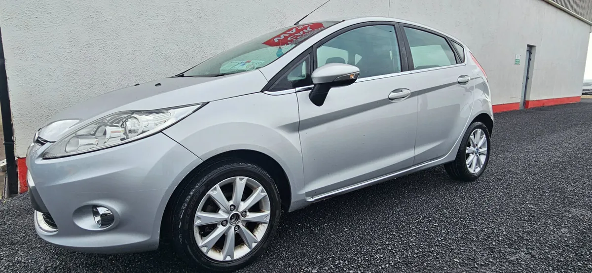 Ford Fiesta 2010 - Image 3