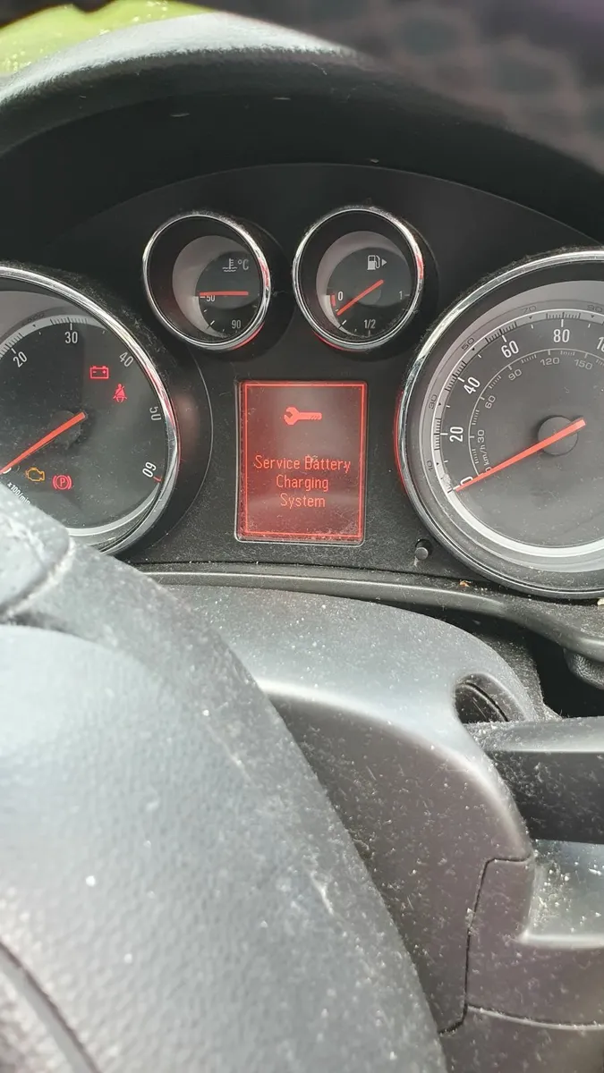 Vauxhall Insignia 2012 - Image 2