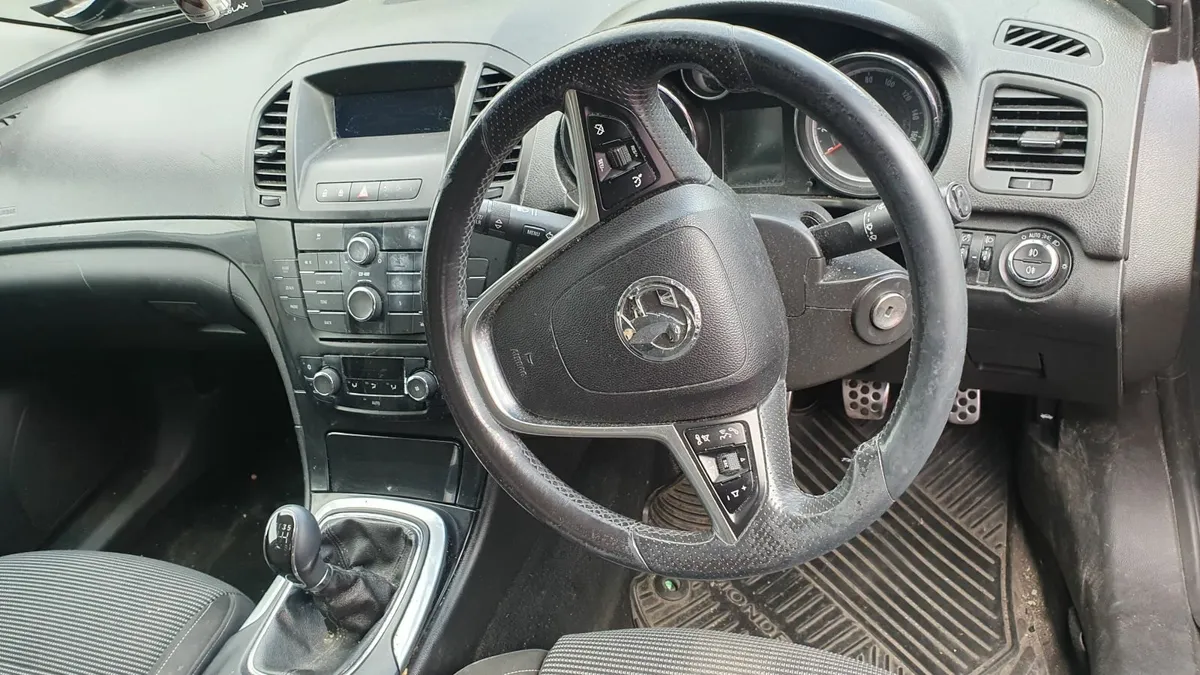 Vauxhall Insignia 2012 - Image 4