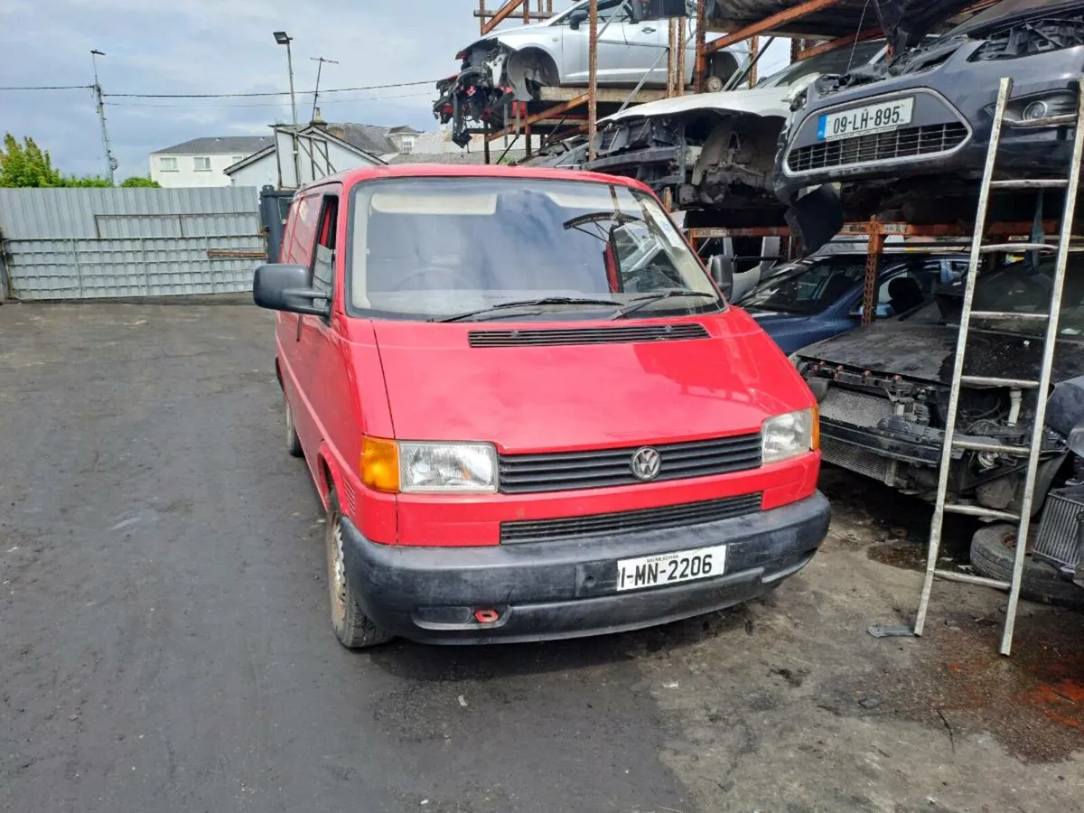 2001 Vw transporter breaking for parts - Image 1