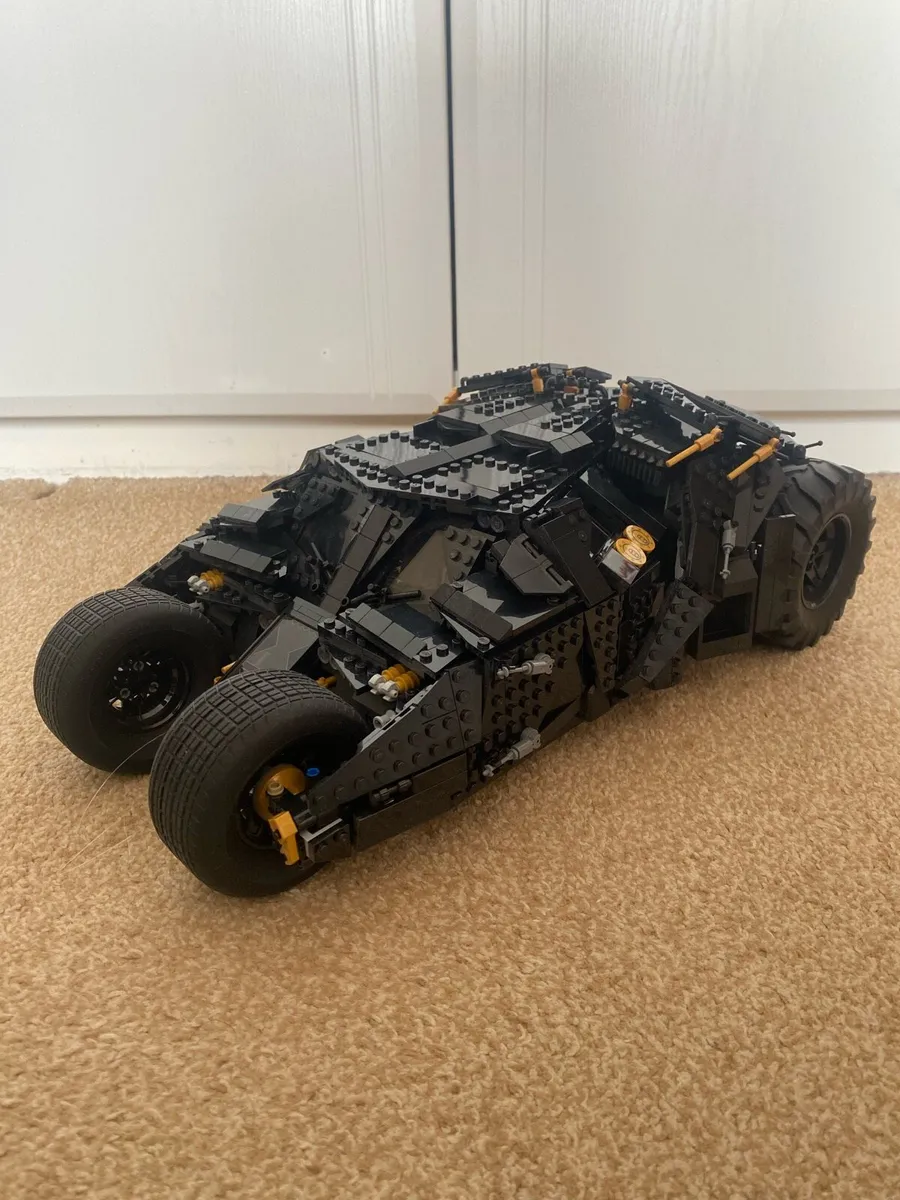 Lego Batman Tumbler 2021 (no mini figures) - Image 1