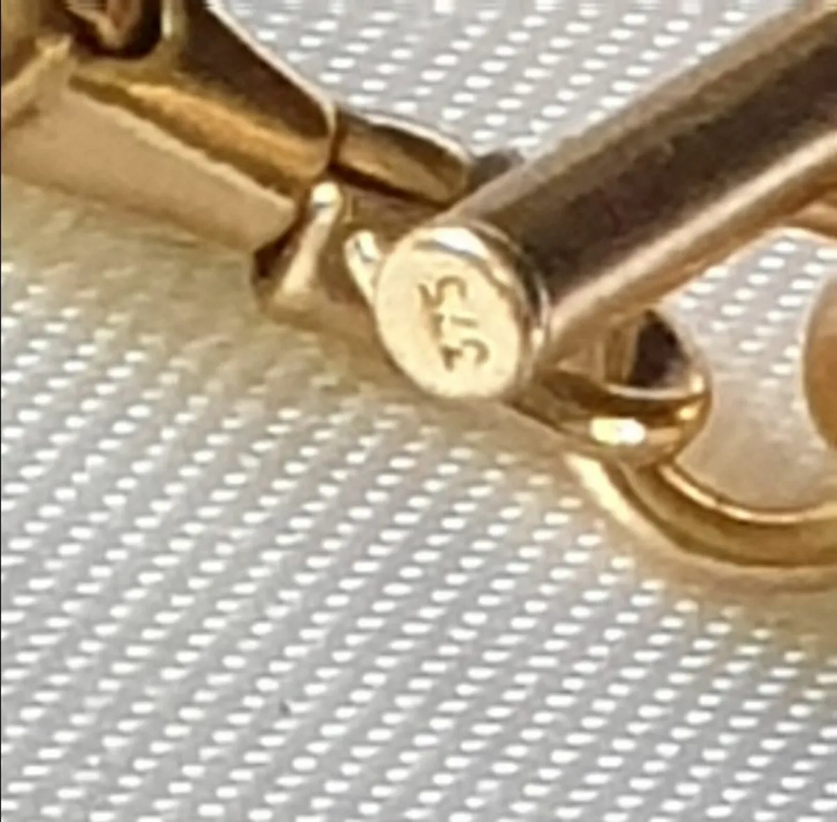 Vintage Chunky Hallmarked 9ct Gold Albert Bracelet - Image 3