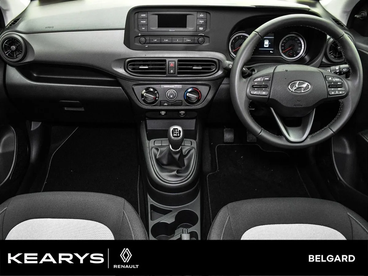 Hyundai i10 Classic - Image 4