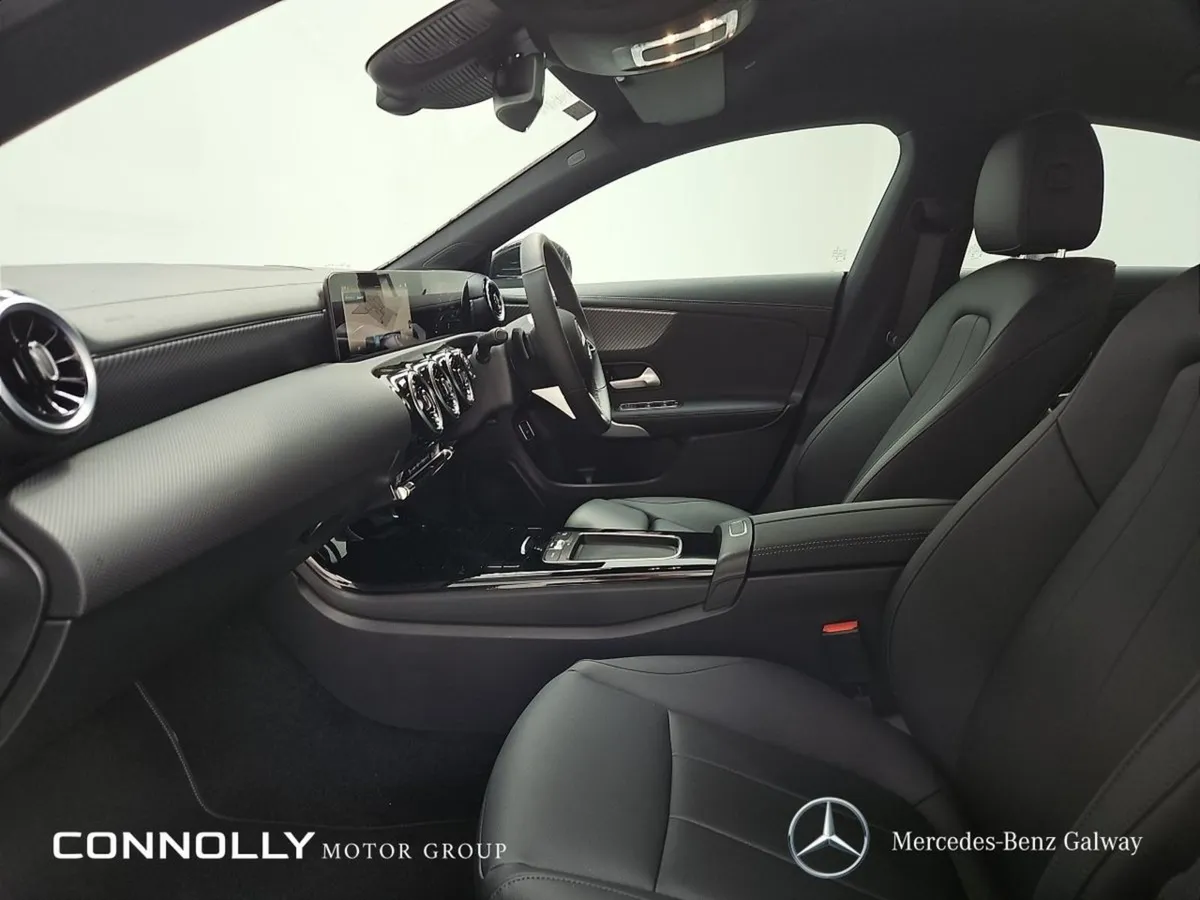 Mercedes-Benz CLA-Class CLA 180 Progressive Line - Image 4