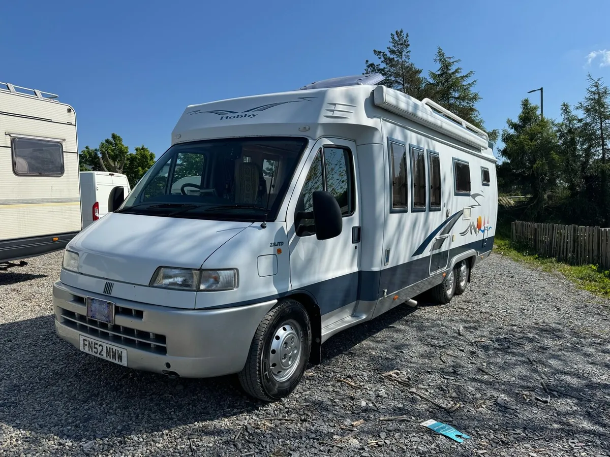 Hobby 700 executive 2.8 JTD Ducato only13000 miles - Image 2