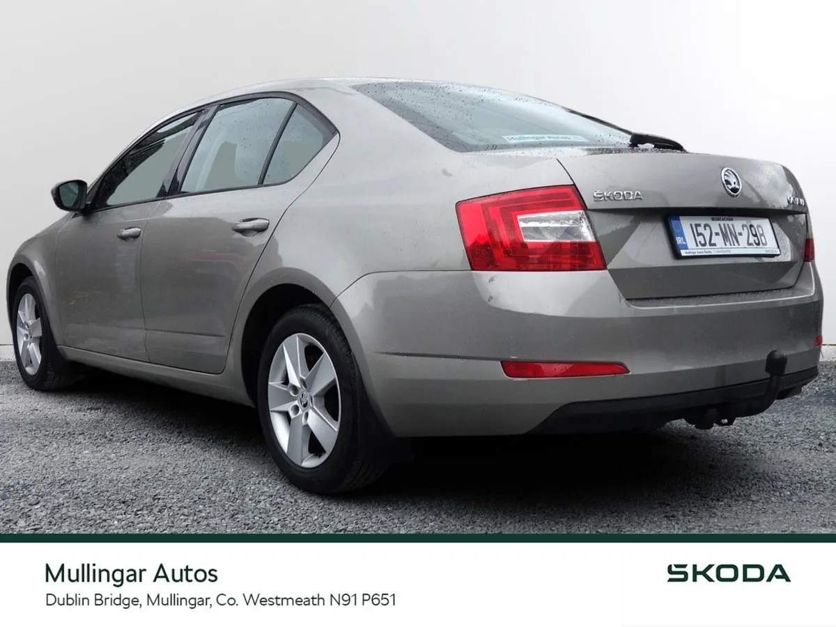 Skoda Octavia 1.2 TSI 86bhp Ambition - Image 3