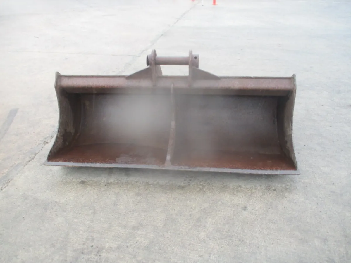 6FT Grading Bucket ((65mm Pins)) - Image 2