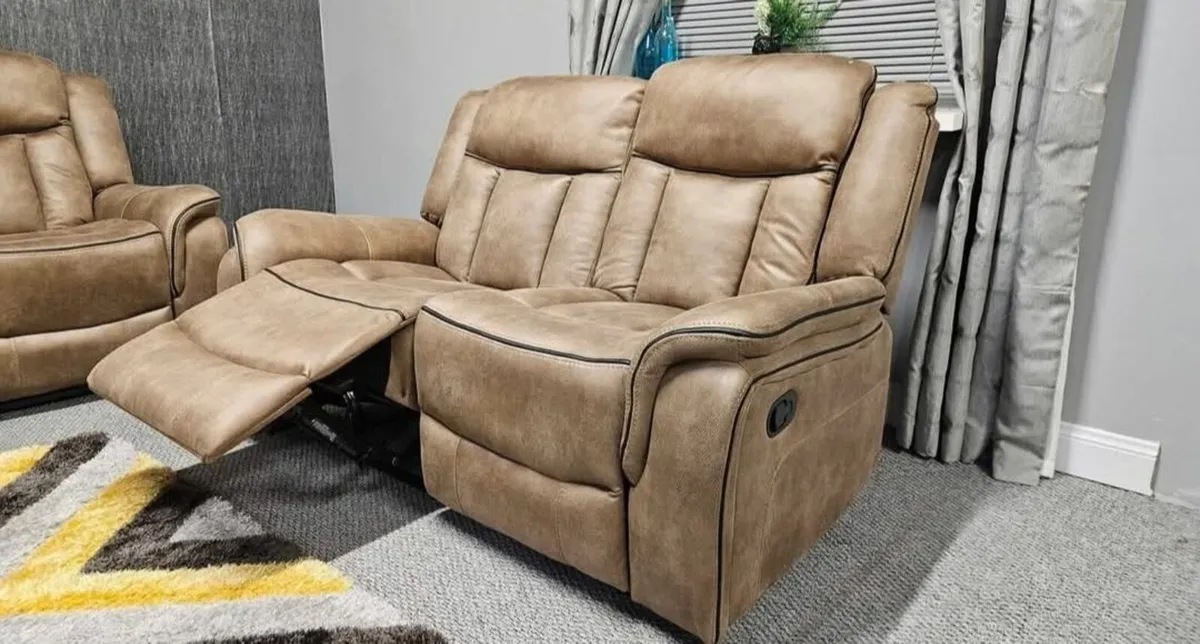 Recliner sofas - Image 1
