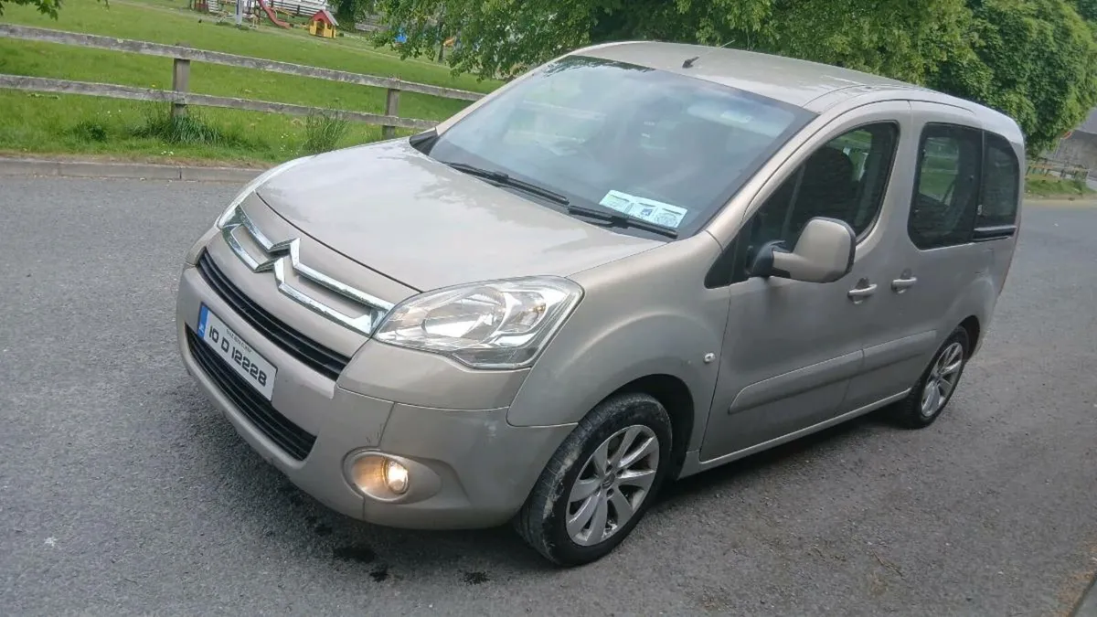 2010 citroen berlingo multispace nct &tax €1600 - Image 3