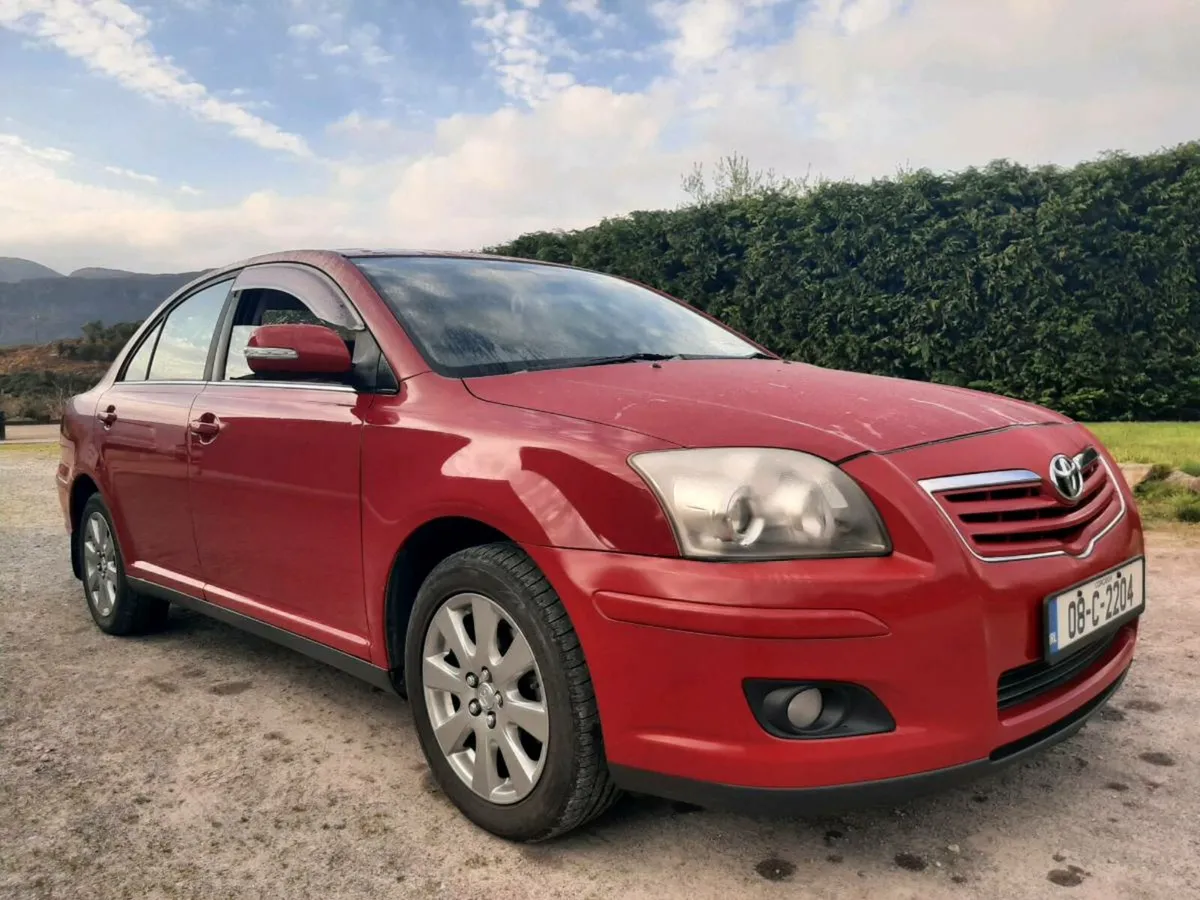 Toyota Avensis 1.6 - Image 1