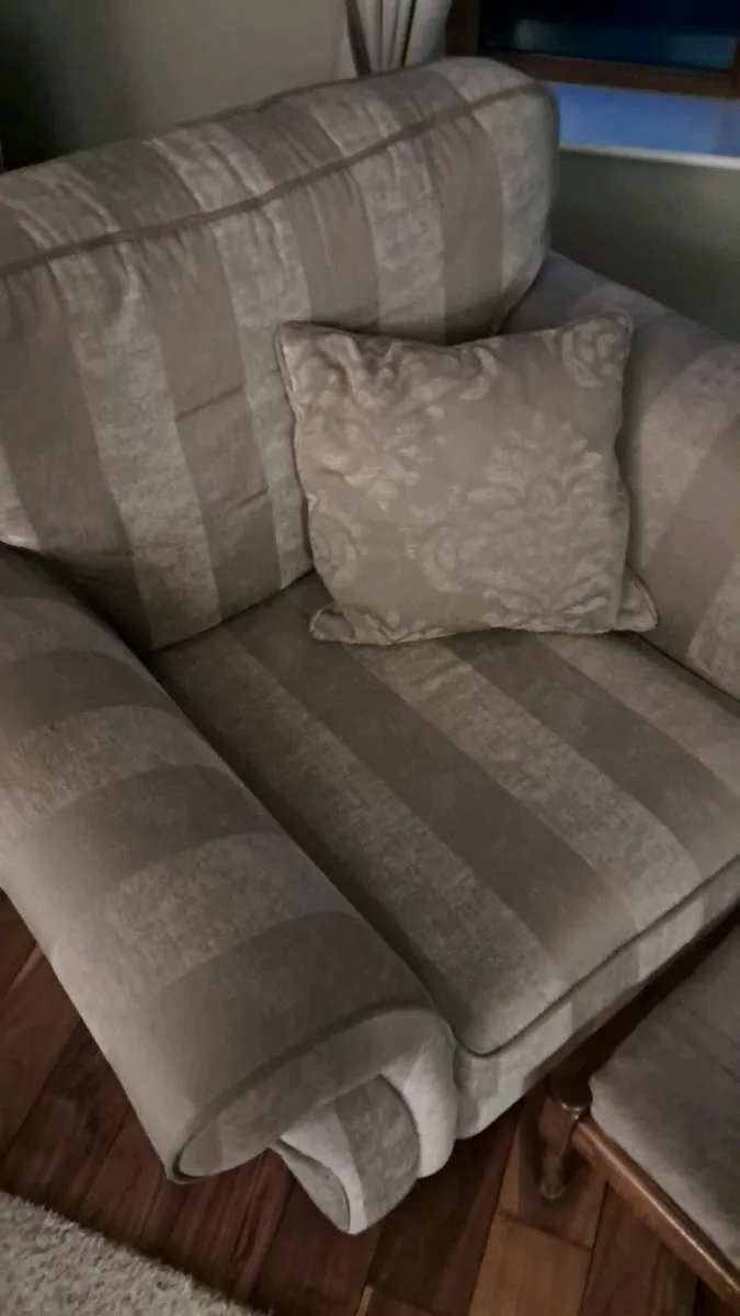 Sofa - Image 2