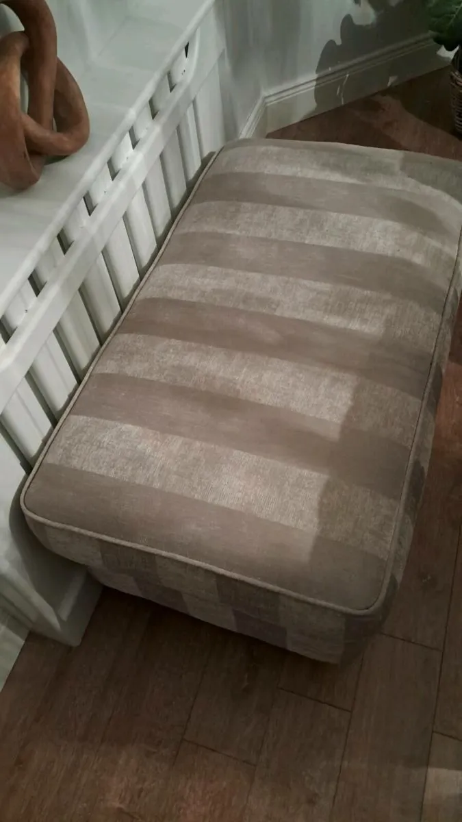 Sofa - Image 4