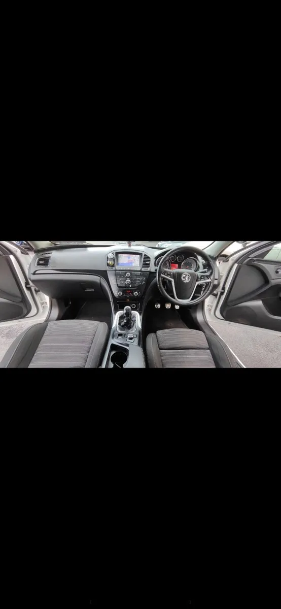 Vauxhall Insignia 2012 - Image 3