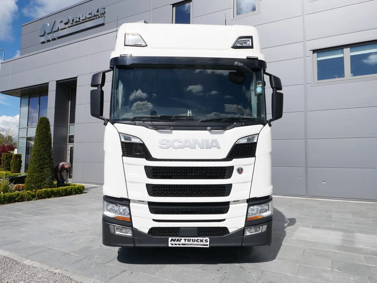 Scania R450 Highline 6x2 Tag Axle  Auto Gearbox - Image 2