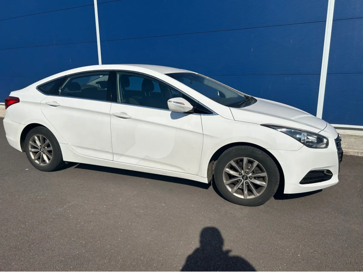Hyundai i40 TRADE SALE ONLY 1.7 CRDI S BL/DR 115PS - Image 3