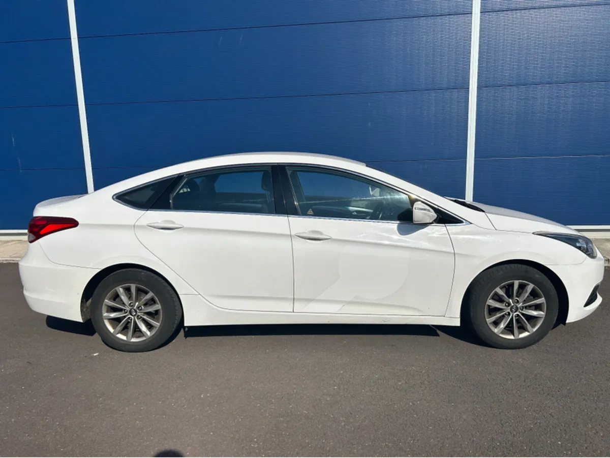 Hyundai i40 TRADE SALE ONLY 1.7 CRDI S BL/DR 115PS - Image 4