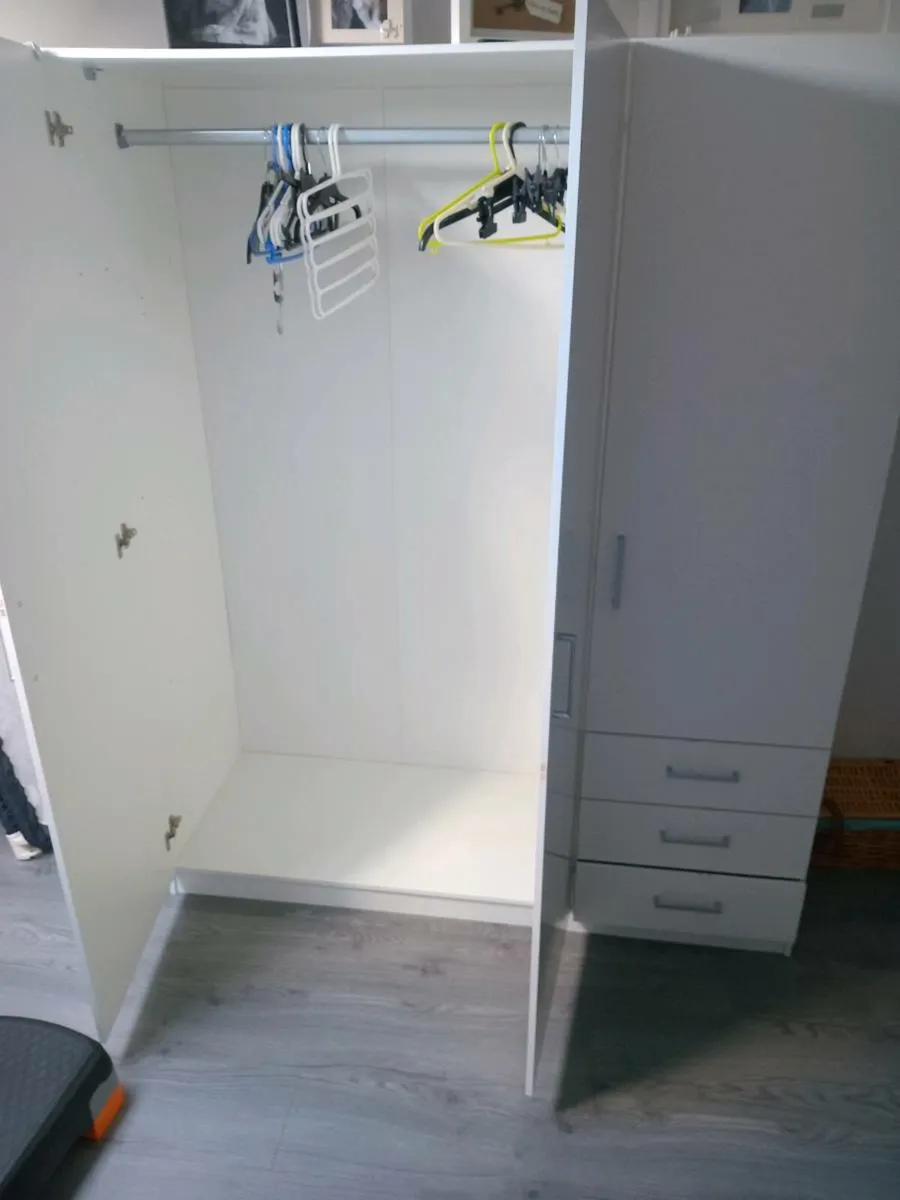 White Wardrobe - Image 4
