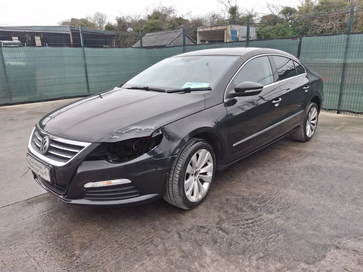 2011 Volkswagen Passat CC  2.0 TDI - Image 3