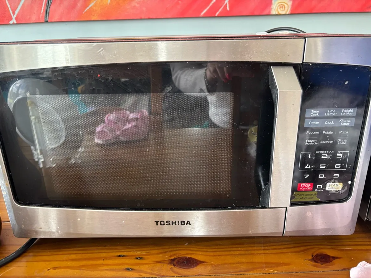 Microwave - Image 2