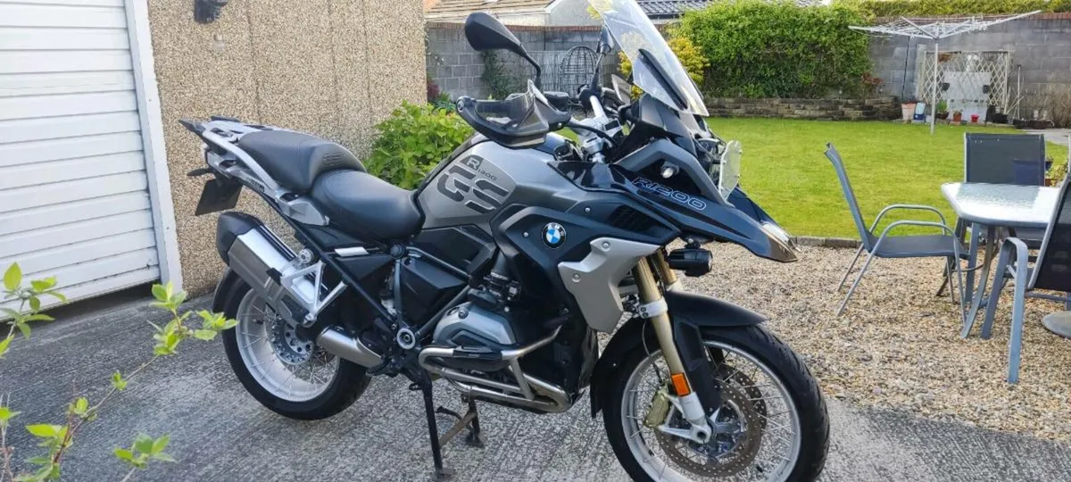 BMW GS 1200 Exclusive Model - Image 2