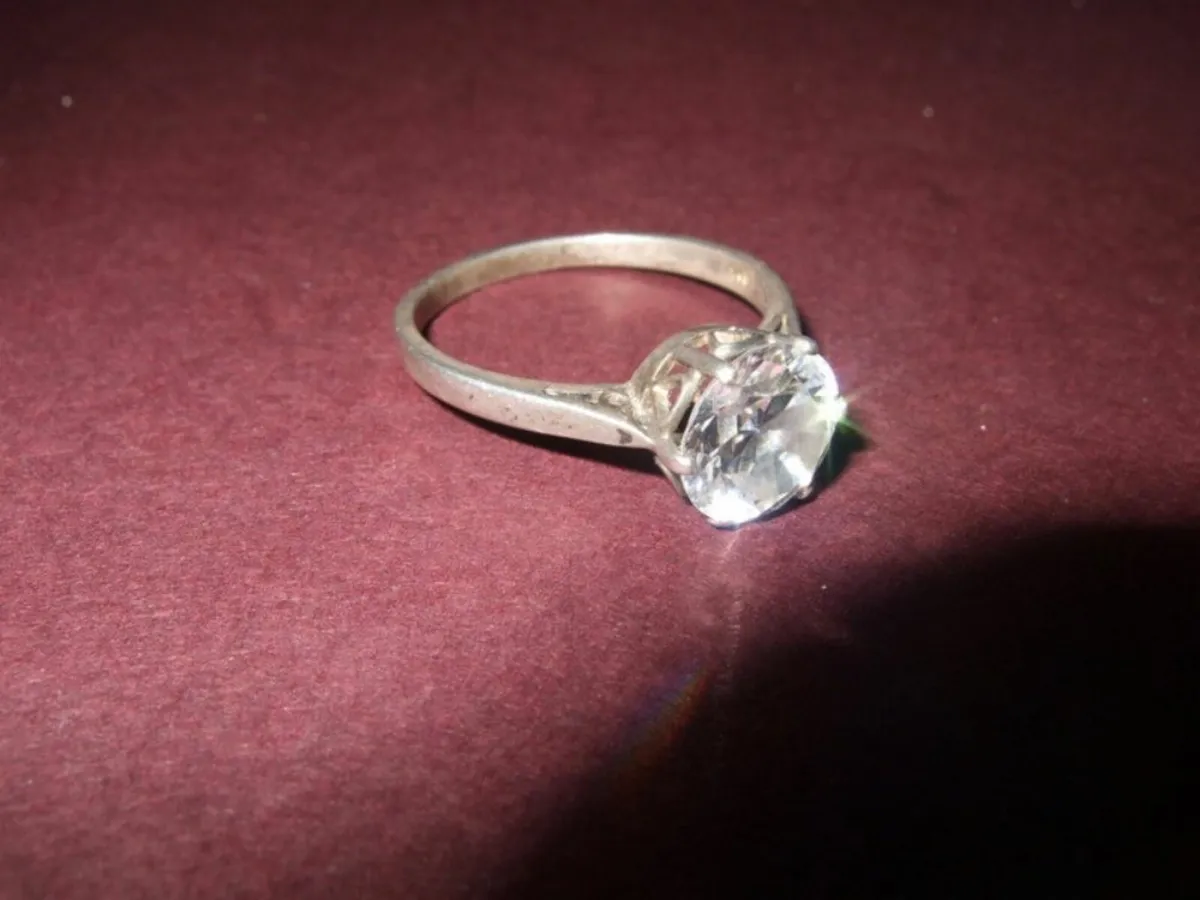 Vintage Hallmarked Silver approx 2ct Solitaire - Image 2