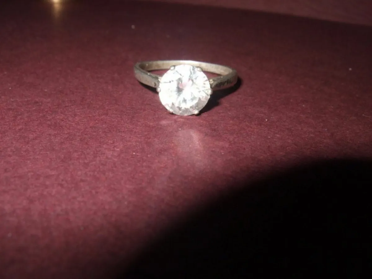 Vintage Hallmarked Silver approx 2ct Solitaire - Image 3