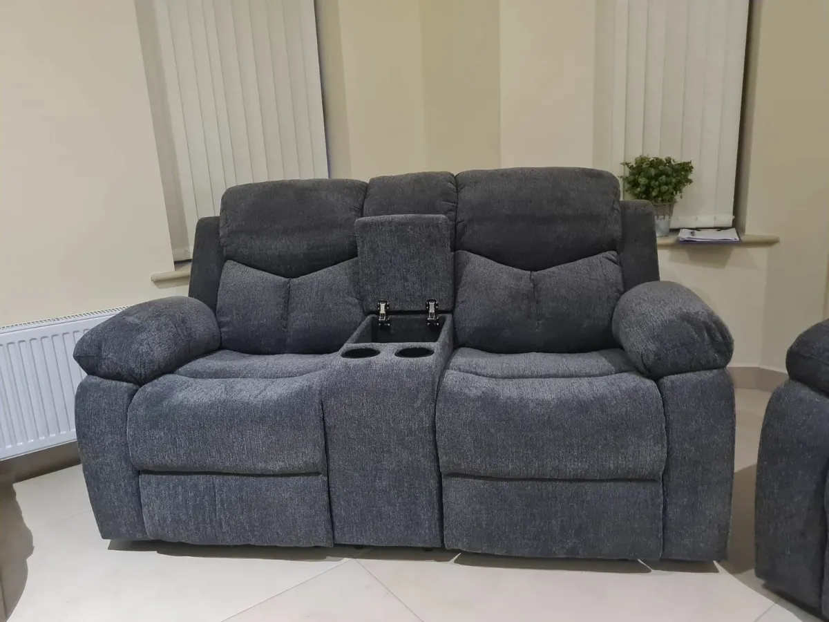 Recliner sofa - Image 2