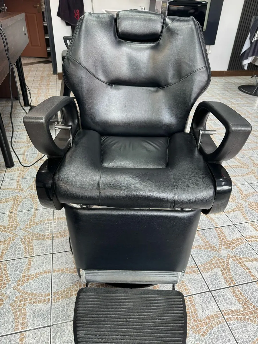 Barber Chairs - Image 3