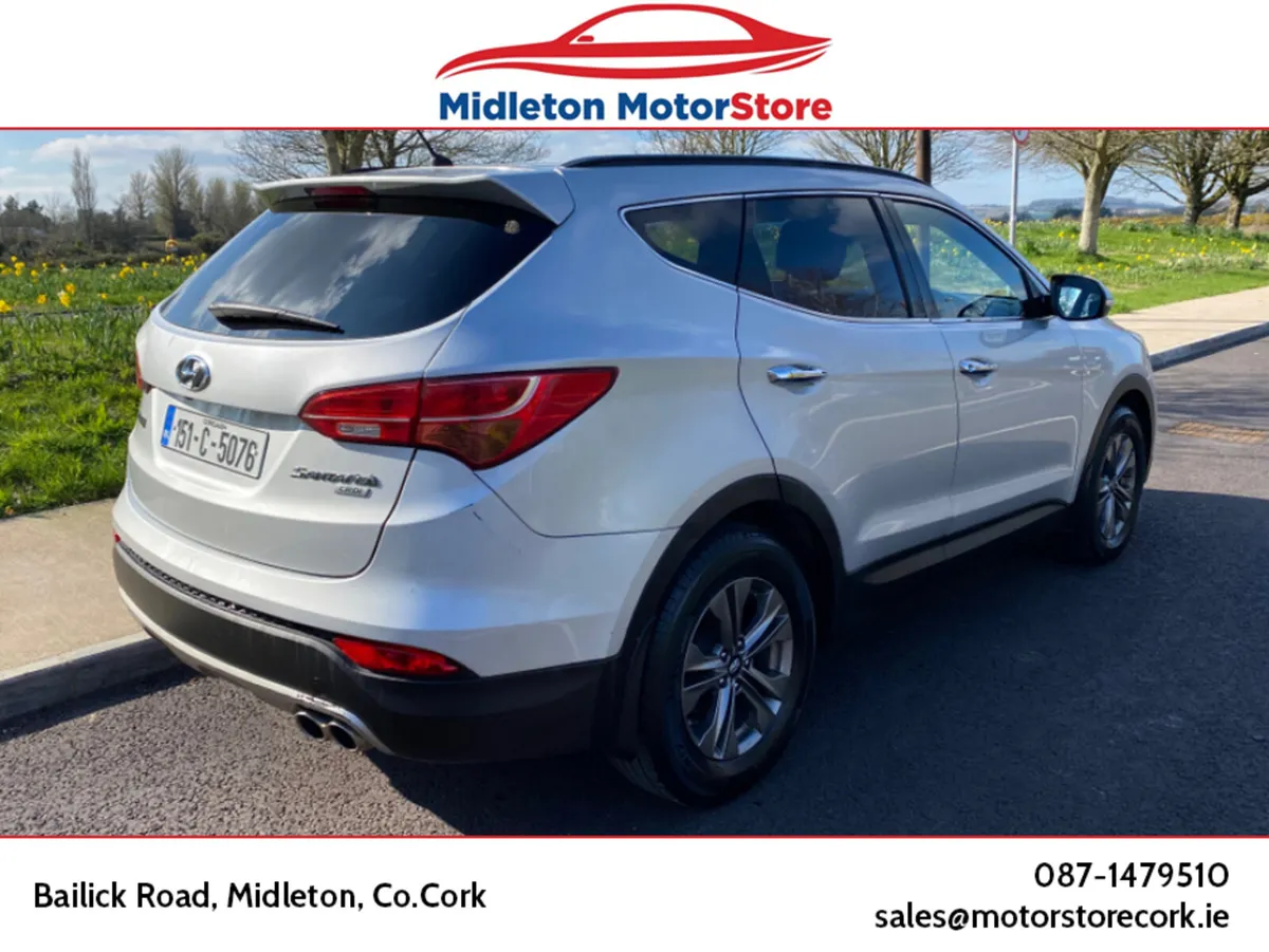 Hyundai Santa Fe 2WD COMFORT 7 Seater Diesel - Image 4