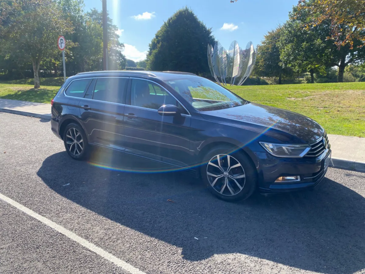 Volkswagen Passat 2.0 TDI SE BUSINESS BLUEM 150Ps - Image 2