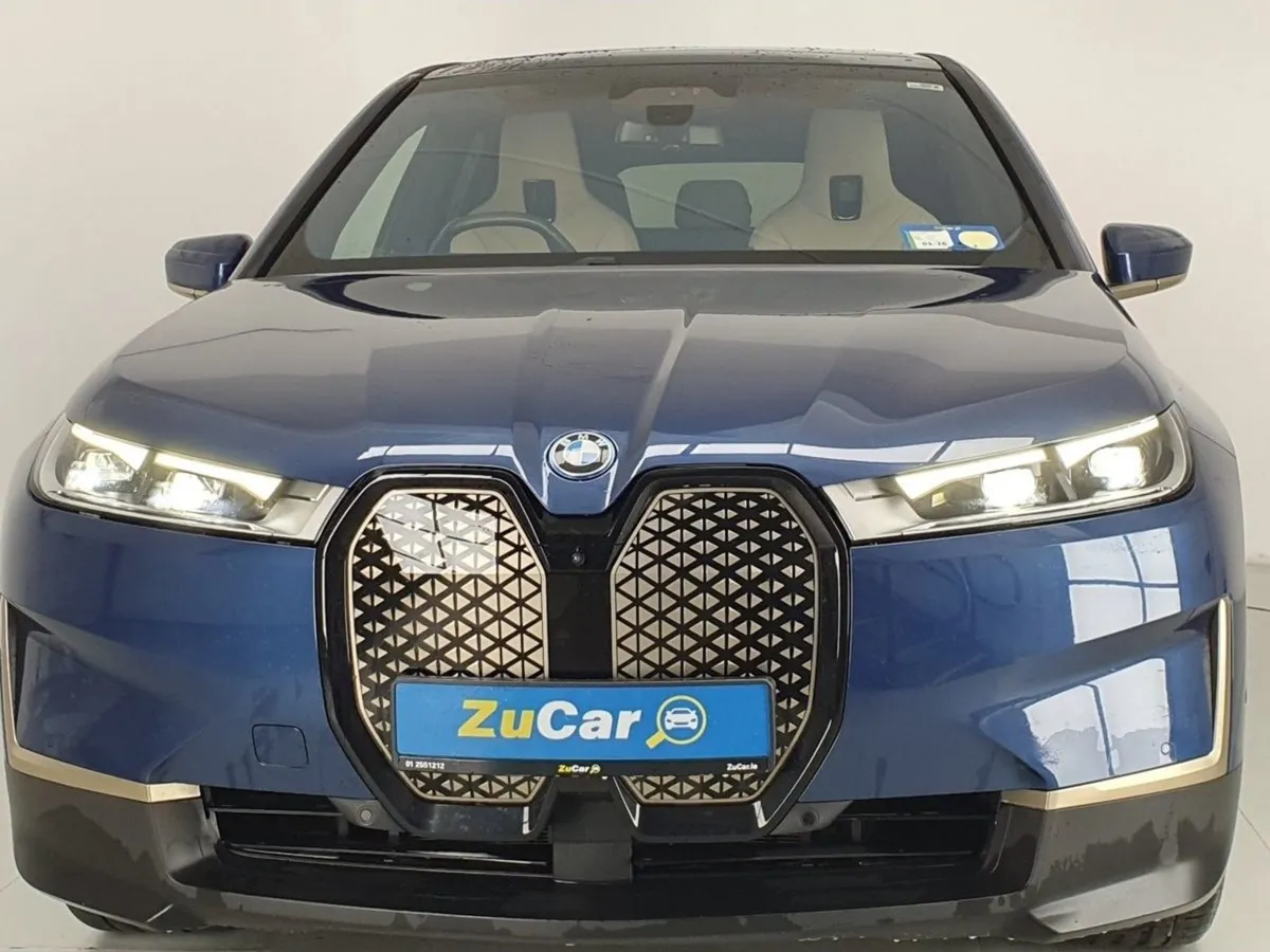 BMW IX 80 kWh Premier Edition - Image 3