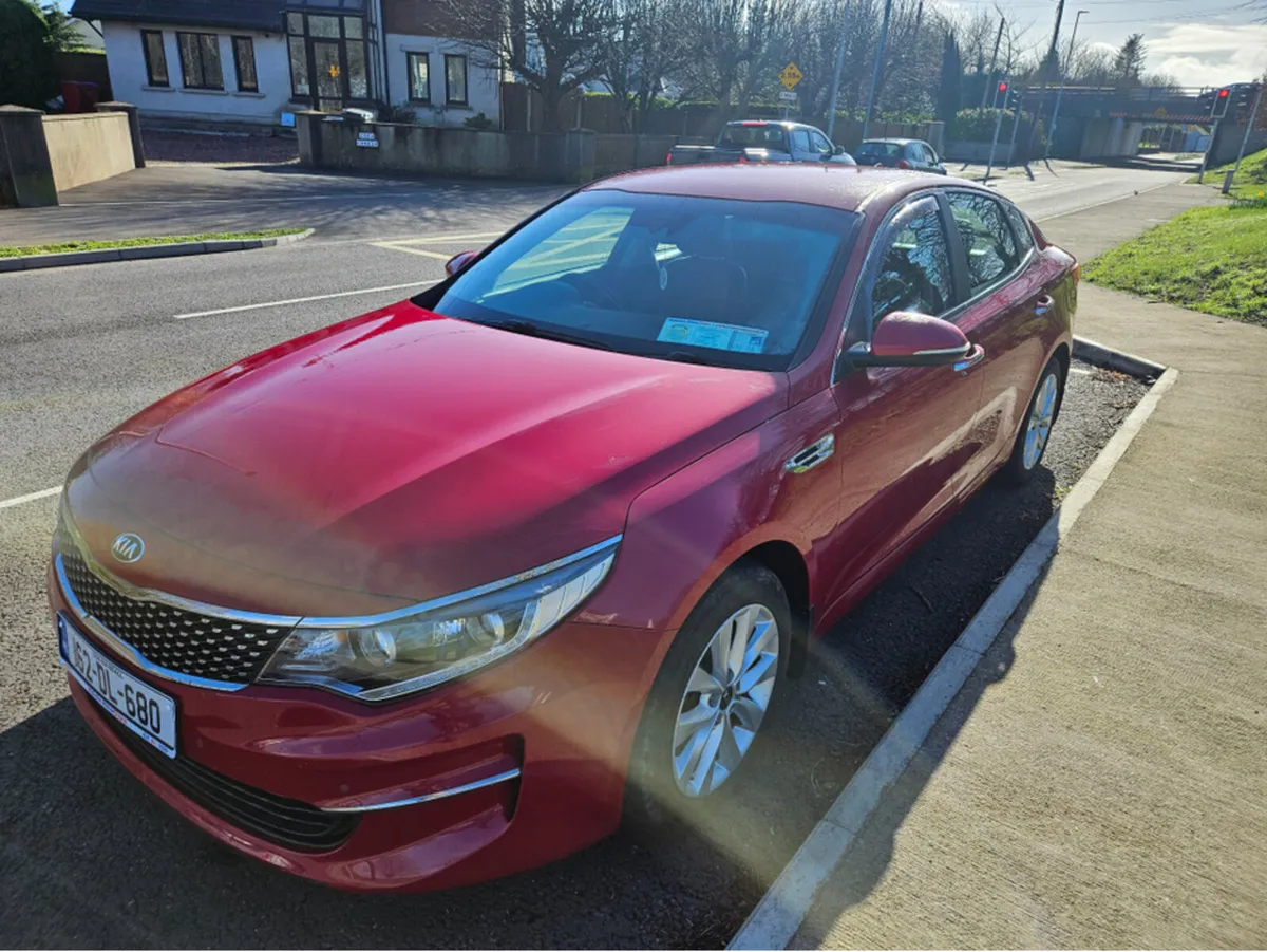 Kia Optima EX 4DR Diesel - Image 3