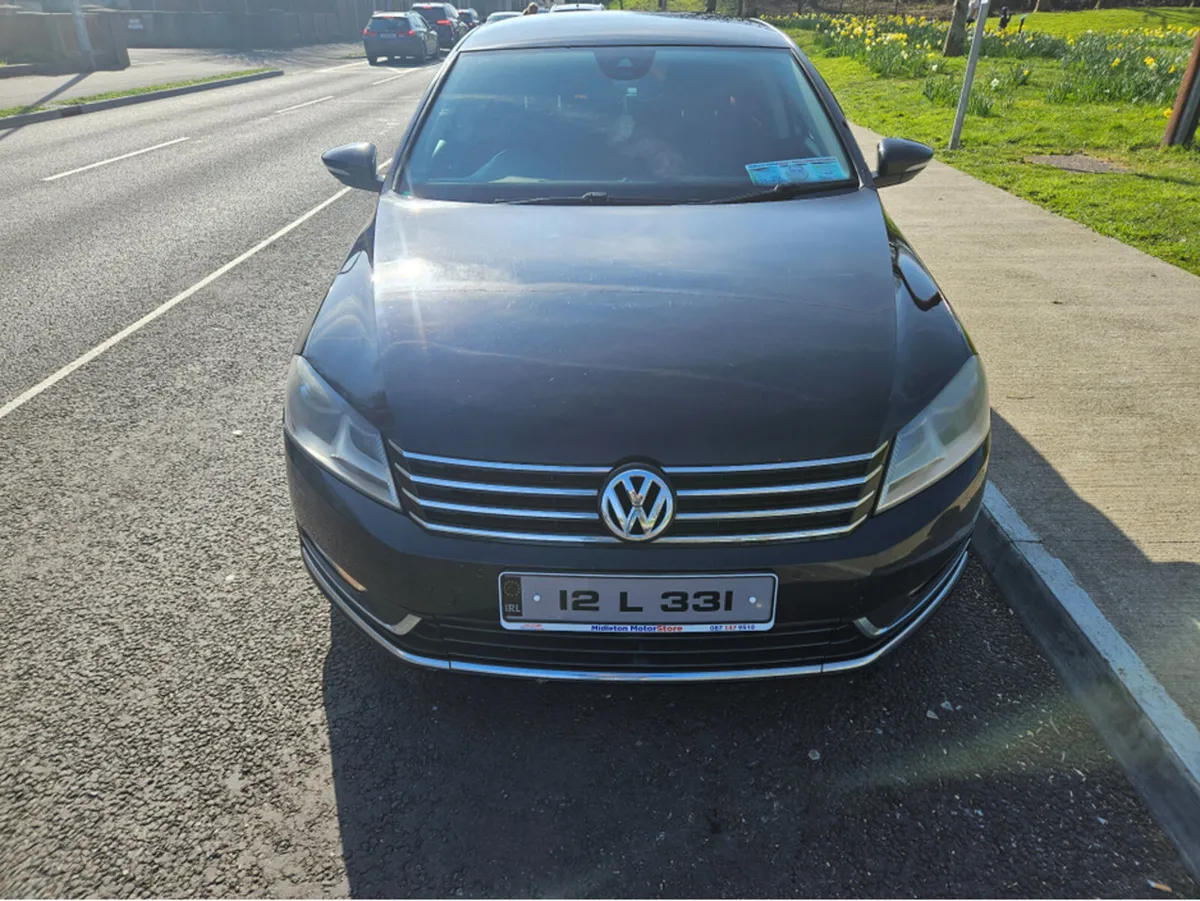 Volkswagen Passat CL 1.6 TDI MANUAL 6SPEED FWD 105 - Image 2