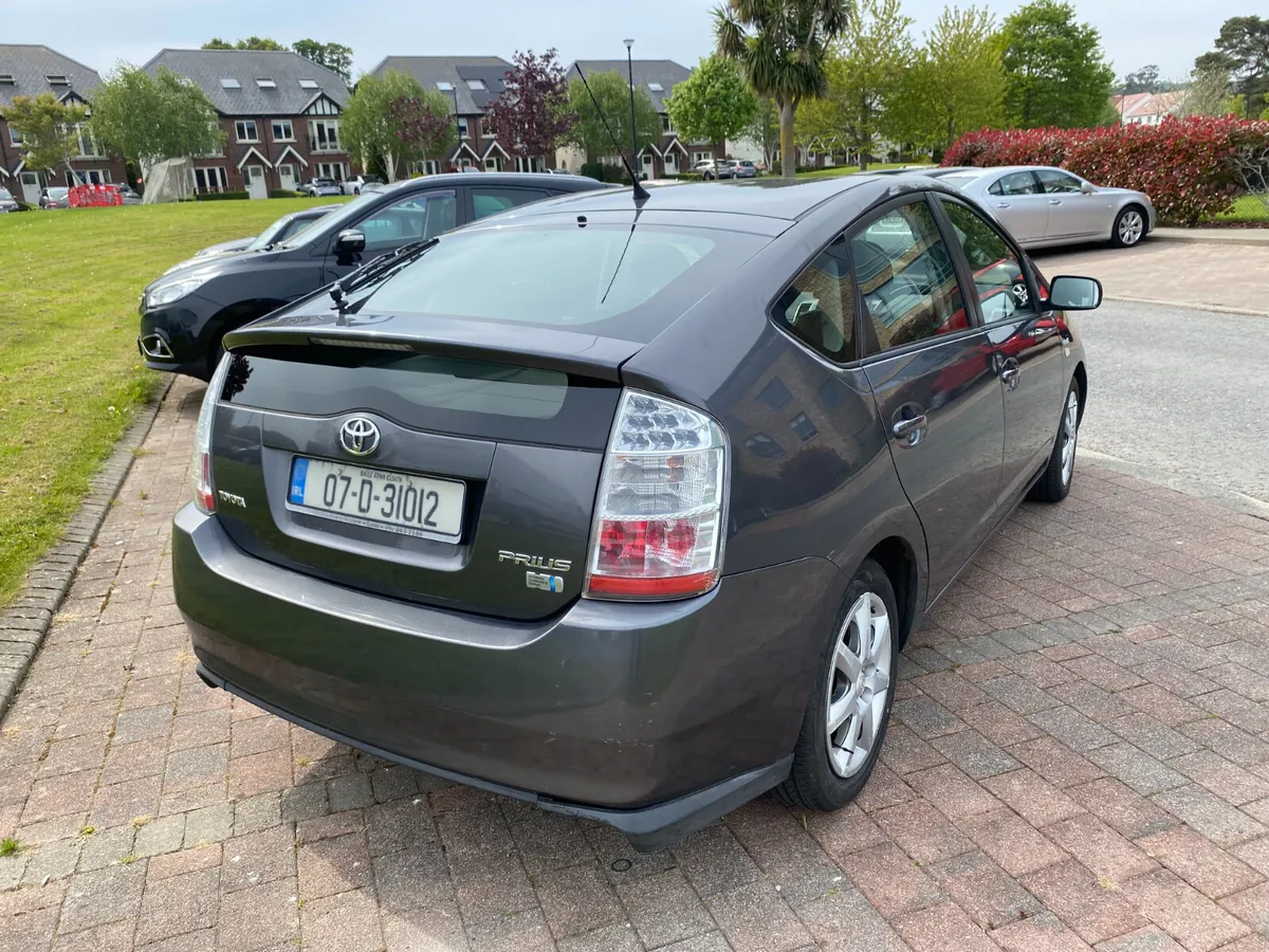 Toyota Prius  - €3,750 - 0868212190 - Image 4