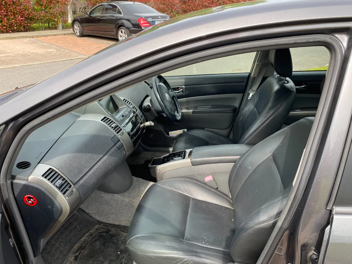 Toyota Prius  - €3,750 - 0868212190 - Image 3