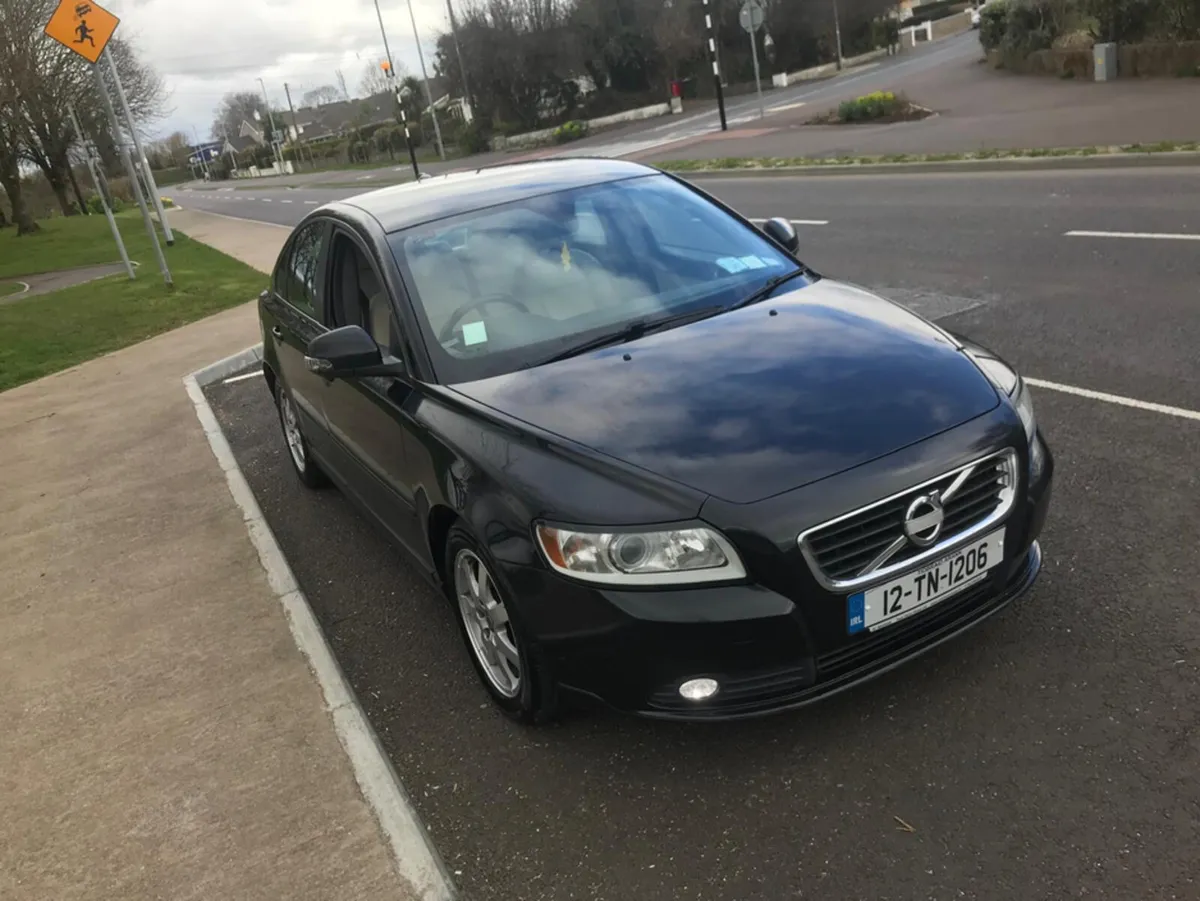 Volvo S40 D2 1.6 D SE 4DR Diesel - Image 4